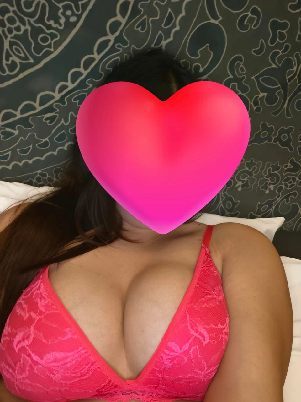 Sona Only Cam session – Indian escort in New Delhi — 6 / 7