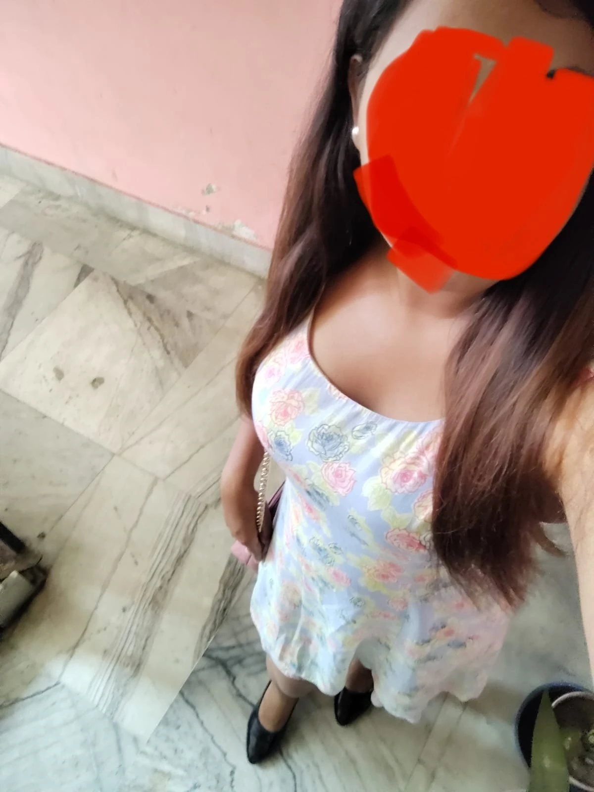 Shalini – Indian companion in Kolkata — 3 / 5
