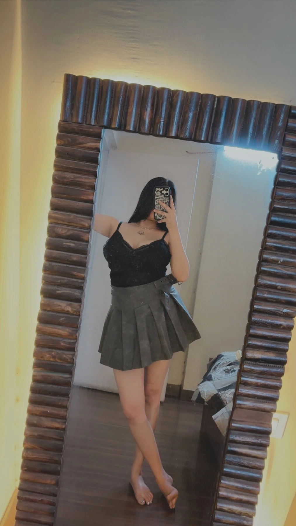 Priya – Indian escort in Noida — 4 / 10