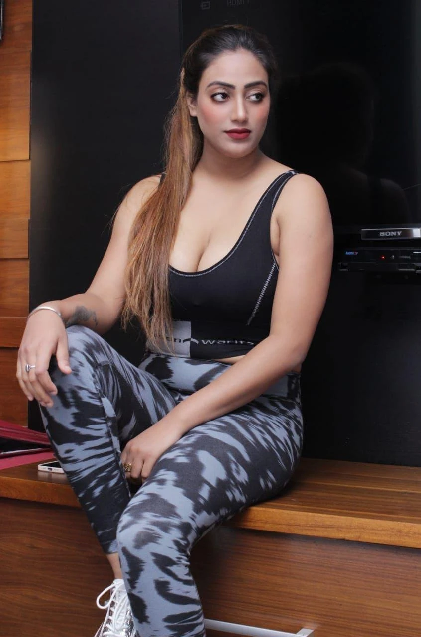 NO BROKER DIRECT MEET MS, KAJAL WAITING – Indian escort in Noida, Escort, Noida