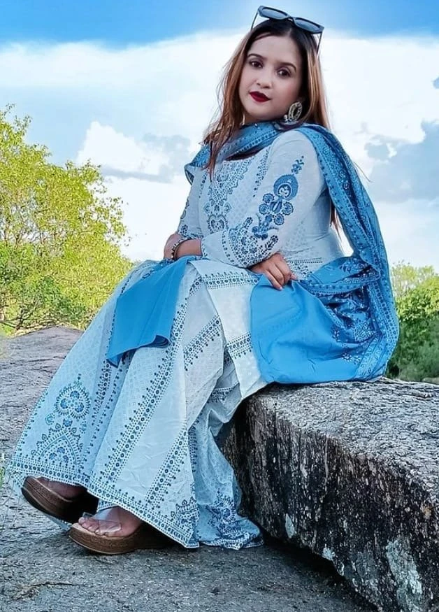 Natasha Teen – Indian escort in New Delhi — 9 / 16