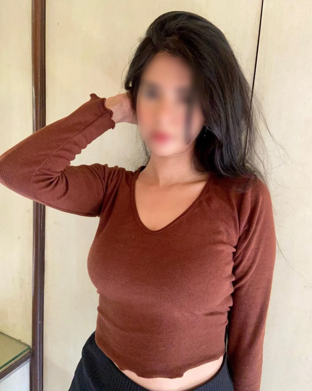 Siya Desai – Indian escort in Mumbai — 3 / 5
