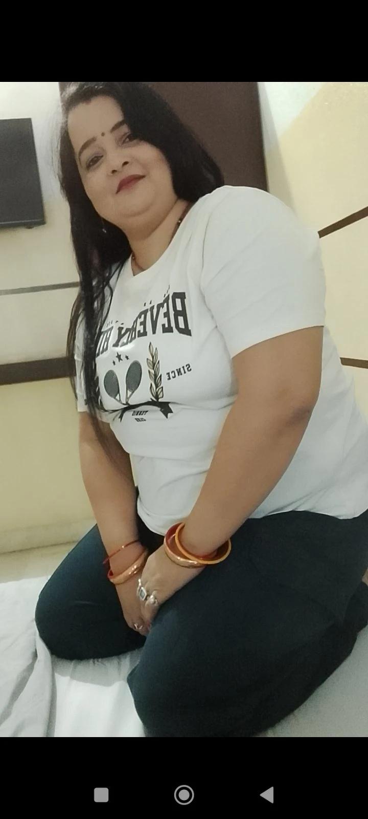 Yamini Mhatre – Indian escort in Pune — 2 / 4