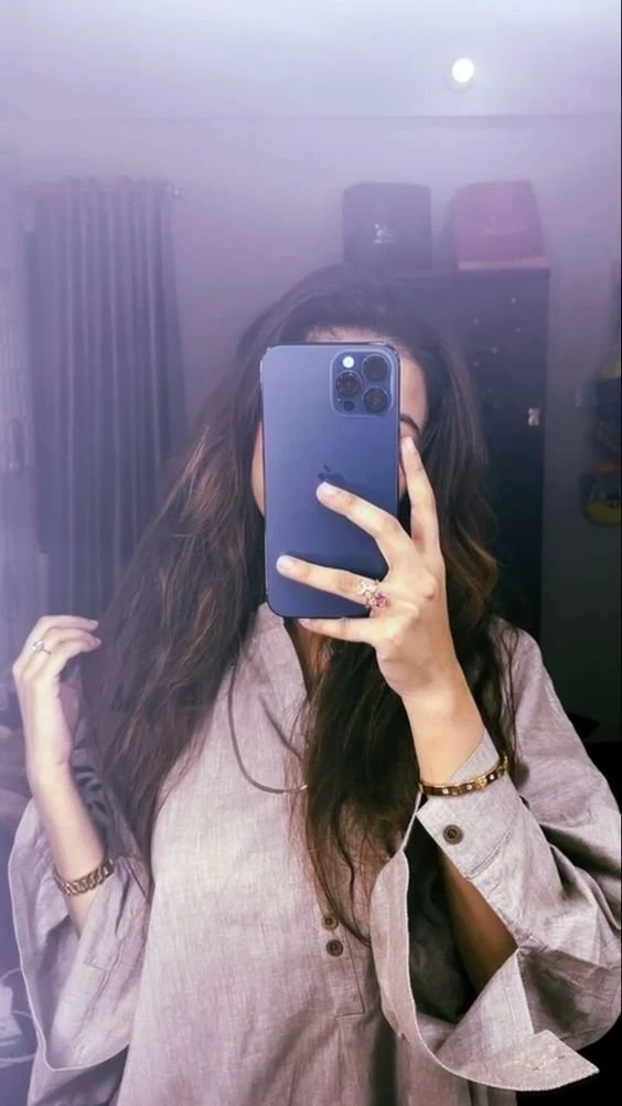 Simmi Tip – escort in New Delhi — 4 / 5