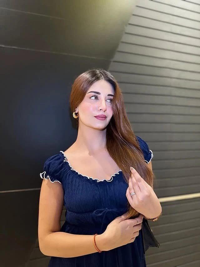 Naira – Indian escort in Mumbai — 2 / 5