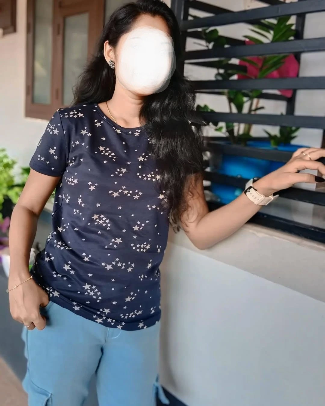 Neha – Indian escort in Pune — 3 / 4