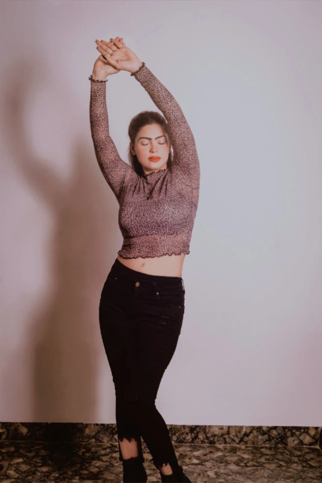 Pari Bahrain – Nepalese escort agency in Lahore — 2 / 6