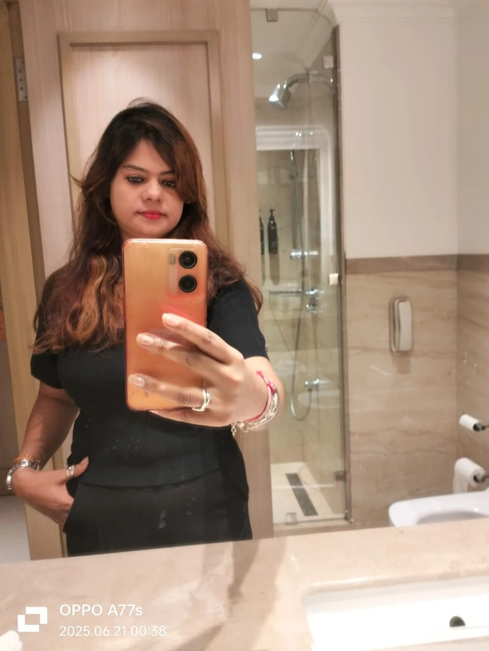 Puja Singh – Indian escort in Mumbai — 2 / 3