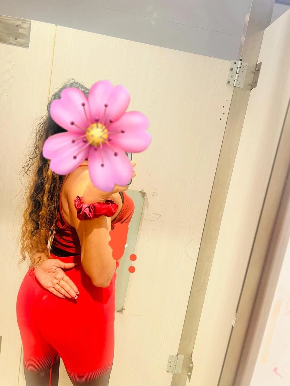 Nadiya Fernando, hot babe – Sri Lankan escort in Colombo — 14 / 17