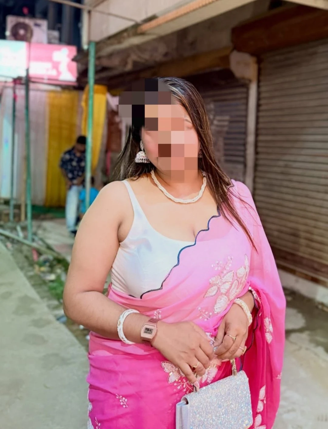 Cam only.... – Indian escort in Kochi — 2 / 3