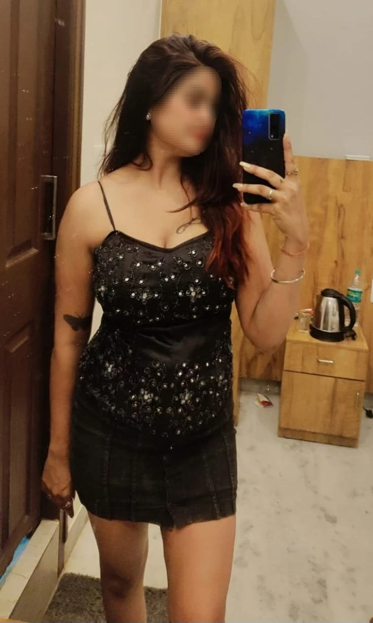 A Beautiful Blend of Sexy Intelligence – escort in Bangalore — 8 / 11