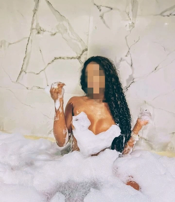 Tyché – Brazilian escort in Abidjan — 4 / 5