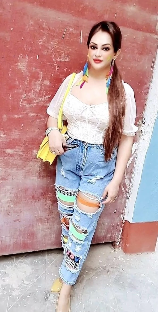 Anjali Sex toy for u real meet – Indian escort in New Delhi — 2 / 16