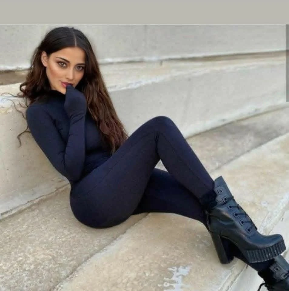 Karol – Lebanese escort in Beirut — 4 / 9