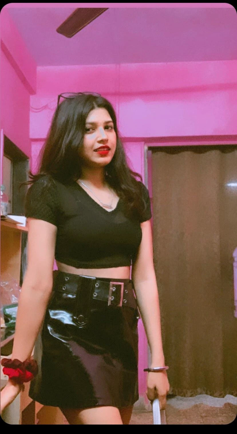 Aditi꧁ Cam show & meet꧂ – Indian escort in Pune — 2 / 5