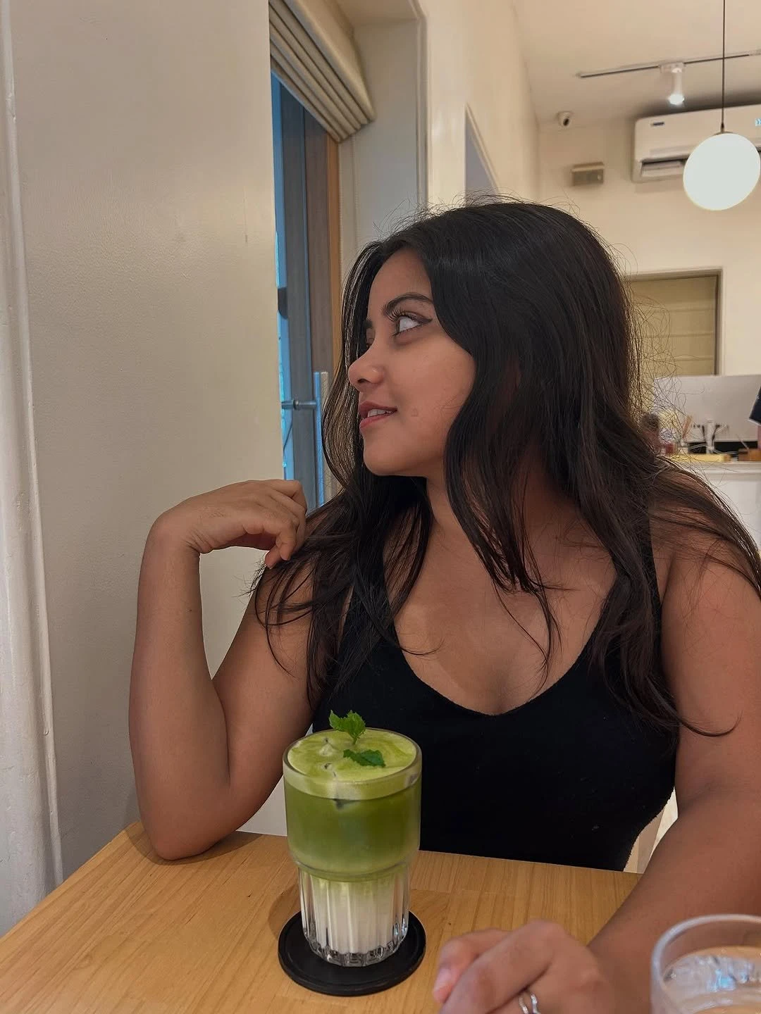 Indrani – Indian escort in Kozhikode — 3 / 4
