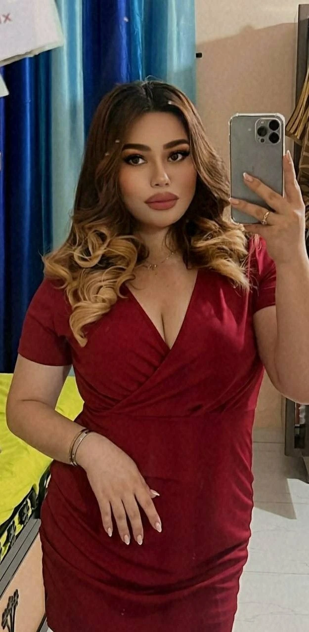 Cash on Delivery – escort in Noida — 3 / 4