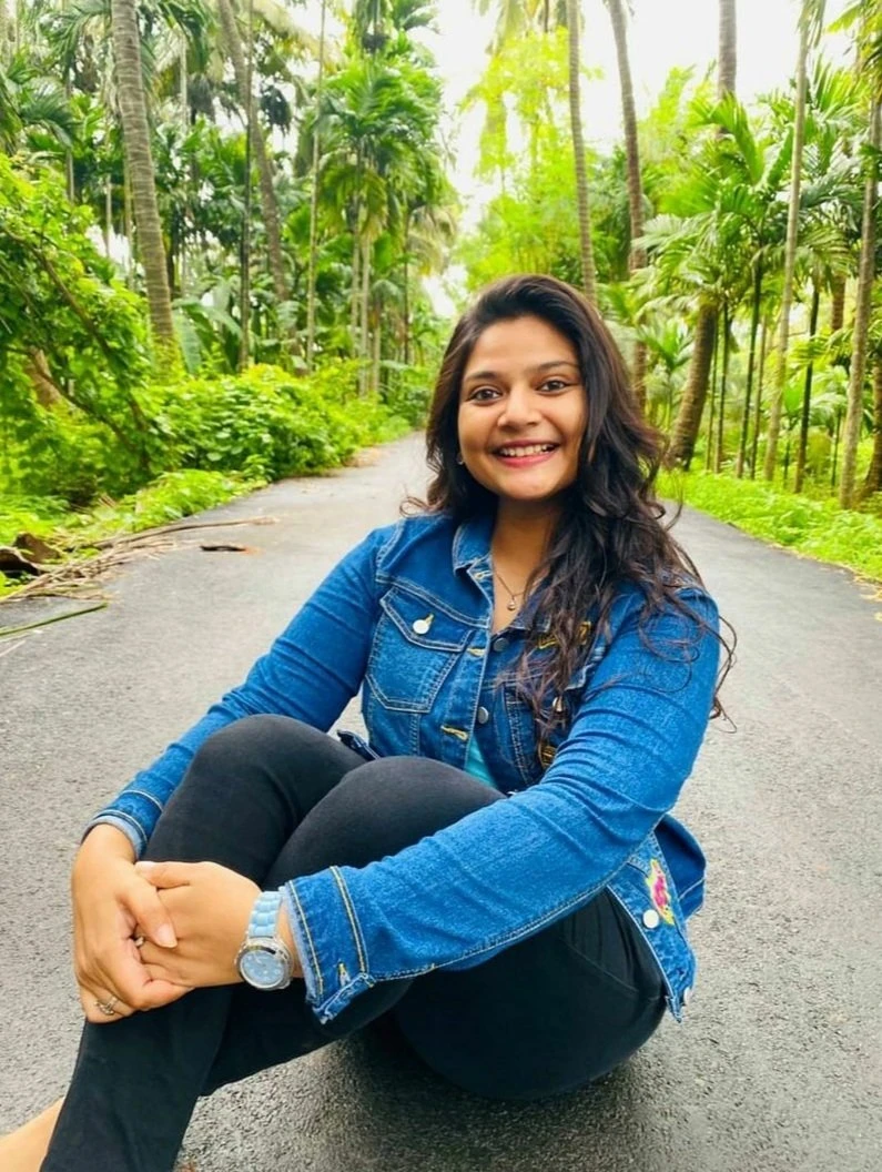 Riya – Indian escort in Kochi — 3 / 7