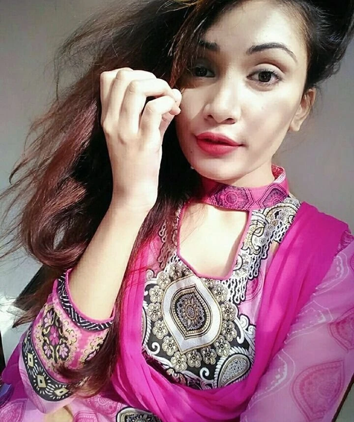 Fatima – Pakistani escort in Islamabad — 5 / 13