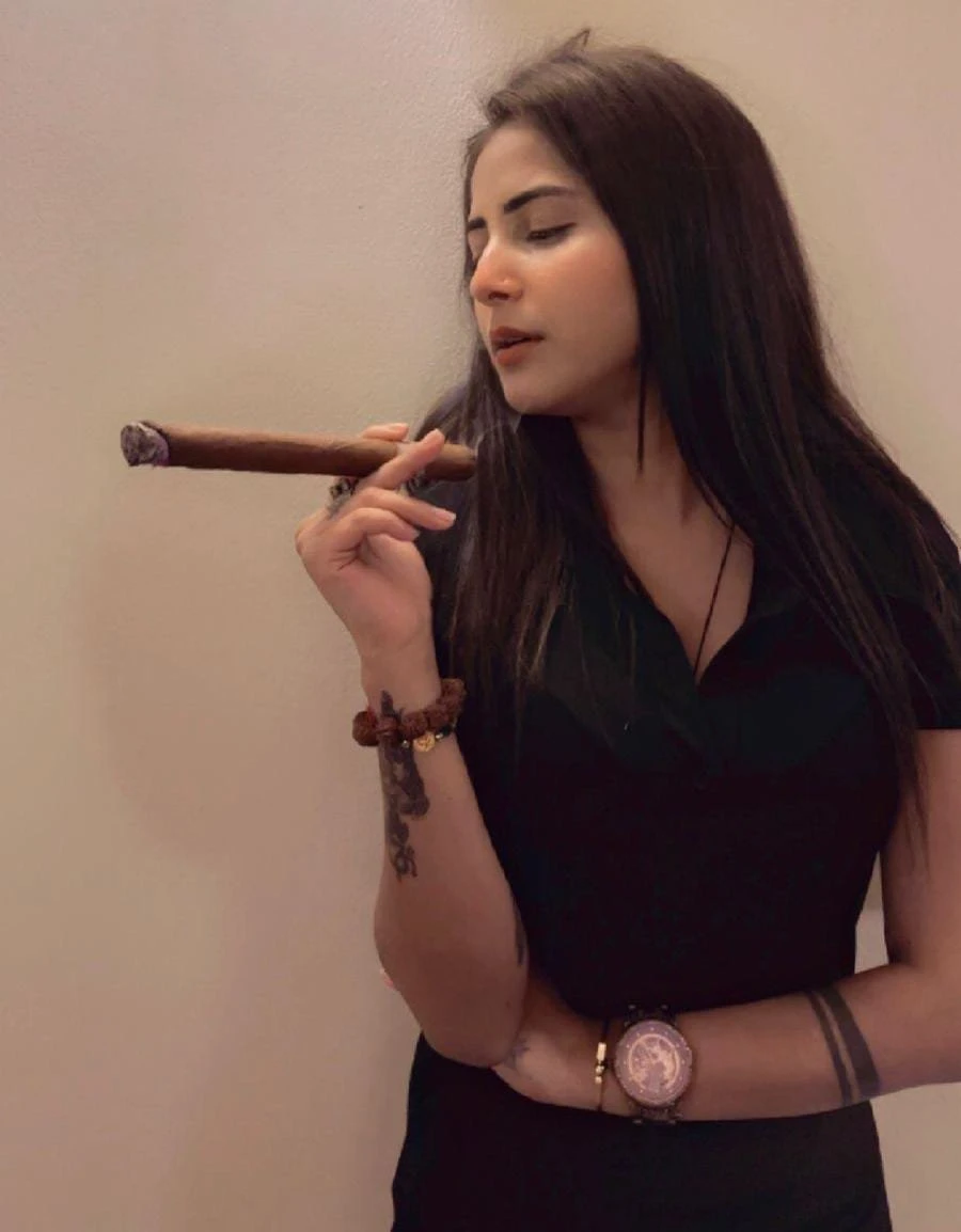 Exclusive Models❣️indian and Russian – Russian escort in Pune — 8 / 9