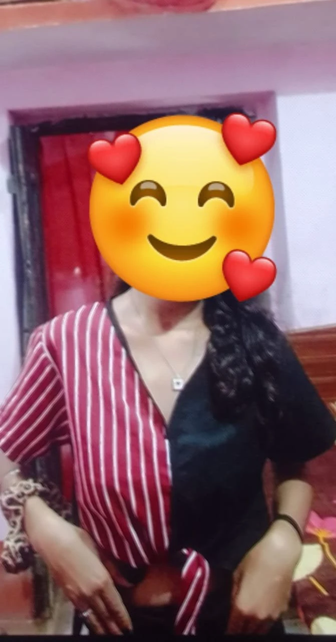 Monika Cam and Meet – Indian escort in Hyderabad — 3 / 4