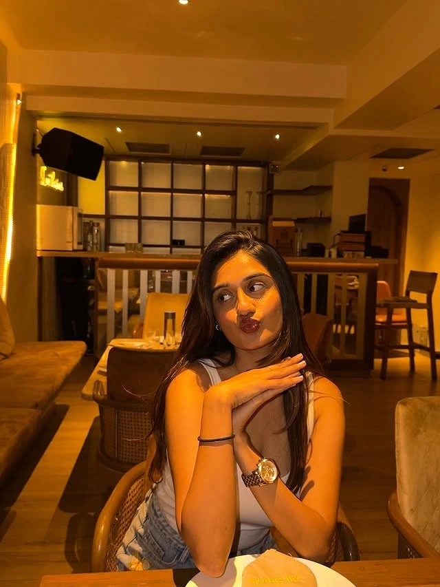 Kanika – Indian escort in Kolkata — 2 / 6