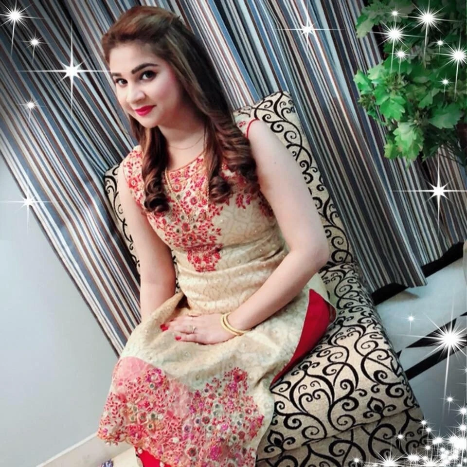 Arosa Malik – Pakistani escort in Karāchi — 6 / 13