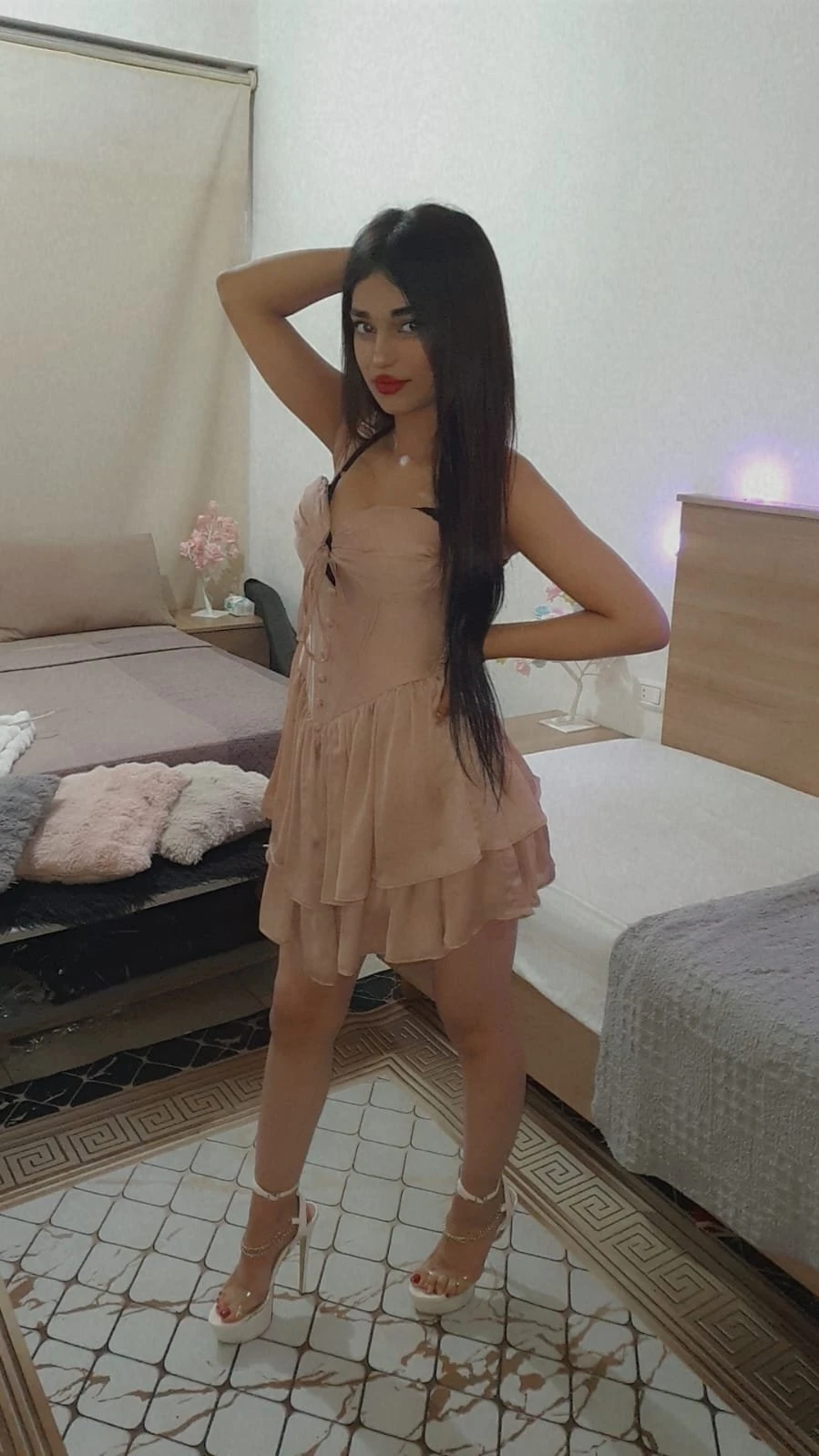 Roro – escort in Beirut — 6 / 7