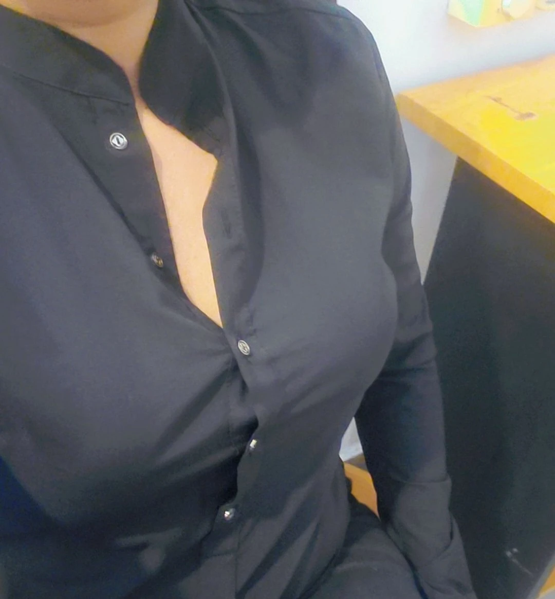 Pabalu B2b Massage (26) Escort – Sri Lankan escort in Colombo — 4 / 5