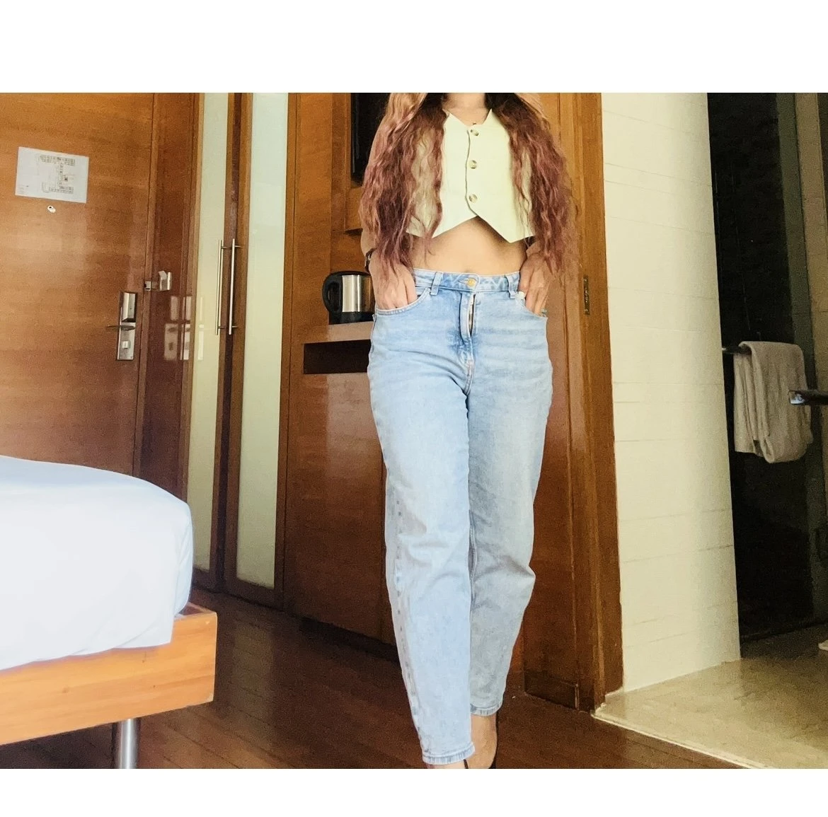 Tanisha Singh – Indian escort in Hyderabad — 6 / 7