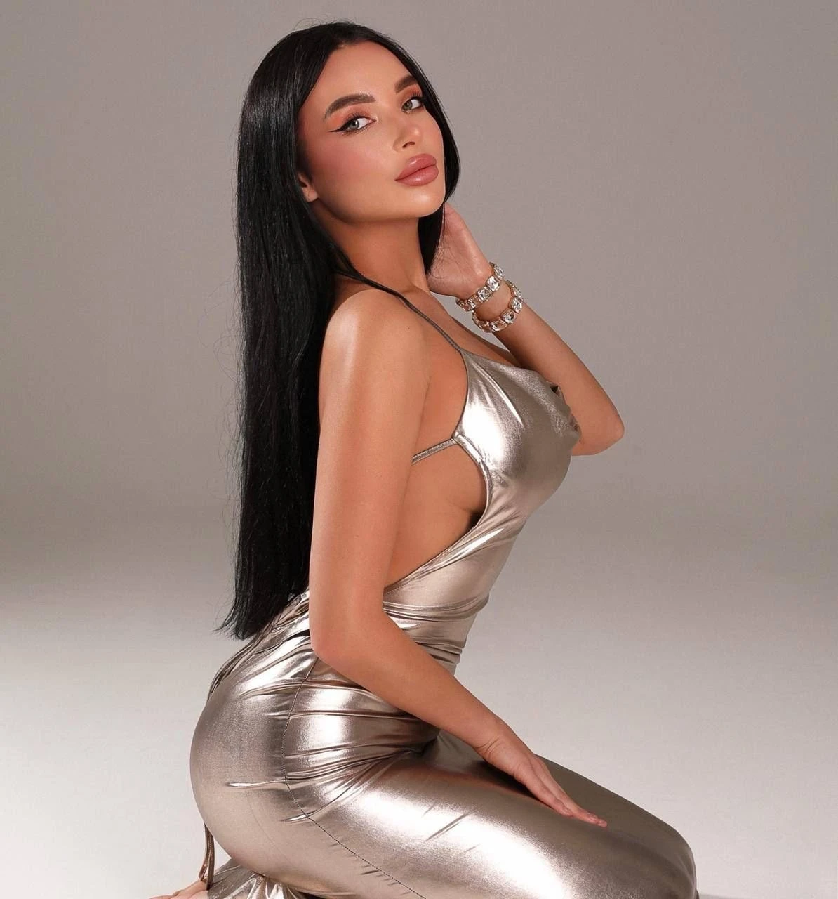Mouna 🩷 – Russian escort in Beirut — 2 / 16