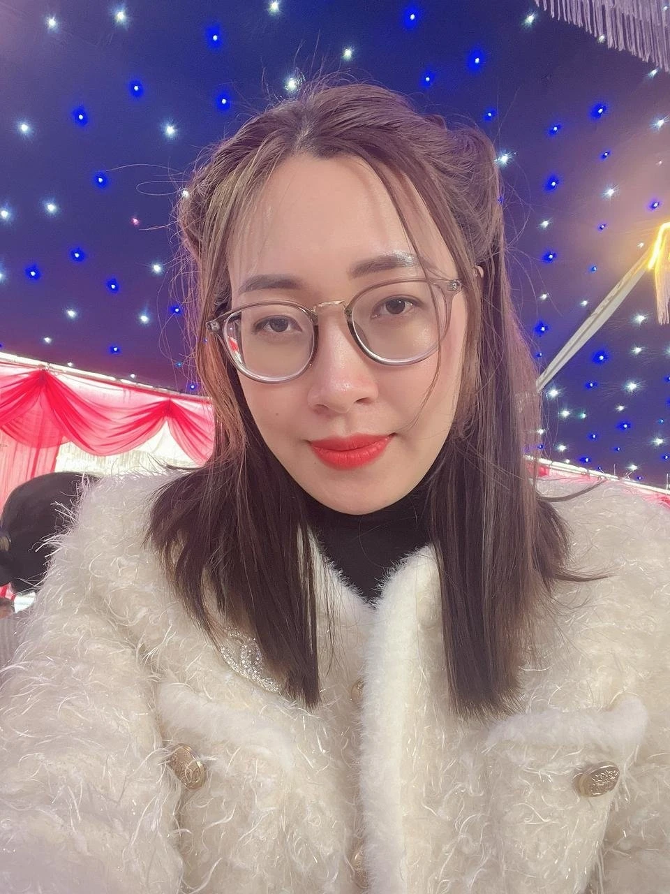 Minh Yến – Vietnamese escort in Budva — 4 / 5