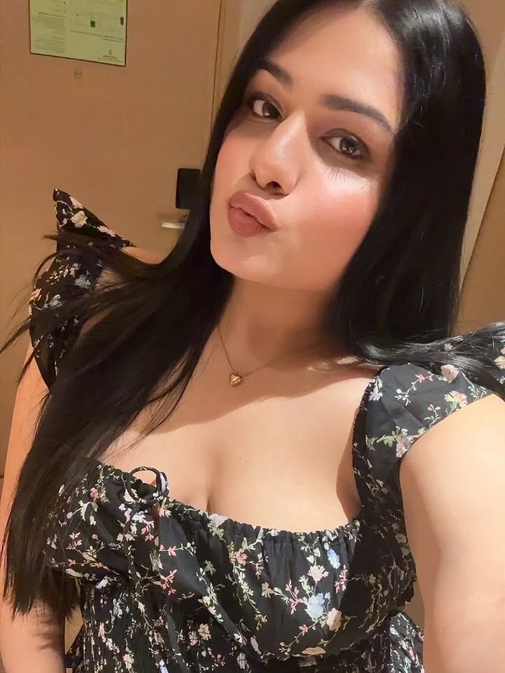 Anjali – Indian escort in Candolim, Goa — 3 / 4