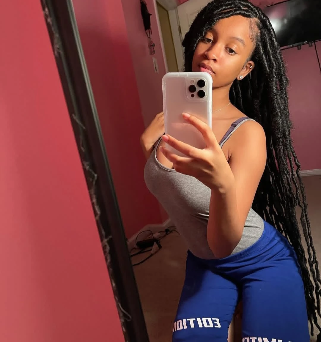Brown Beauty – Ethiopian escort in Mauritius — 3 / 4