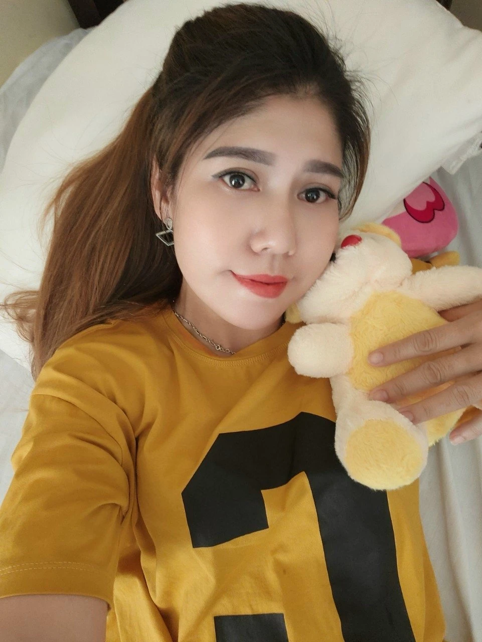 Agel anal – Cambodian escort in Colombo — 3 / 5