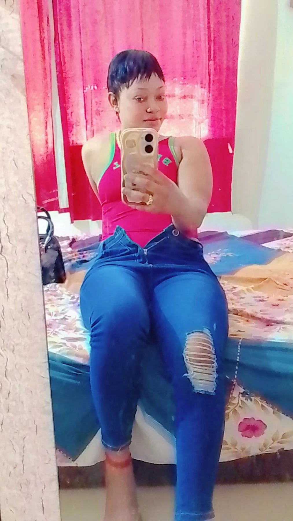 Nita – Rwandan escort in Pune — 18 / 28