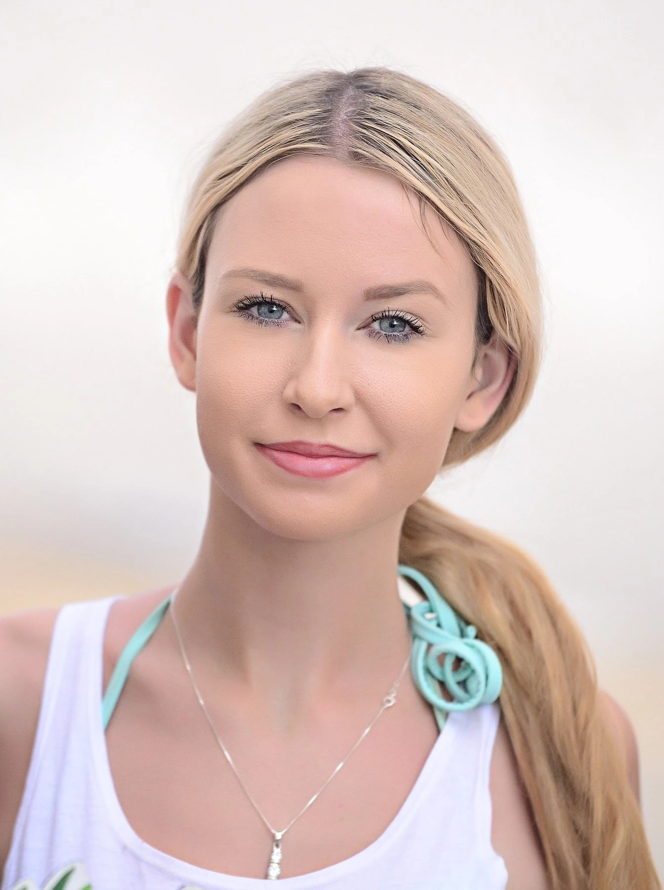 Aerocity Escort – Russian escort in New Delhi — 7 / 8