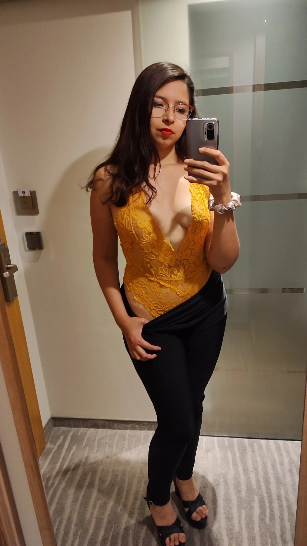 Anabella – Argentinean escort in Bucharest — 2 / 6