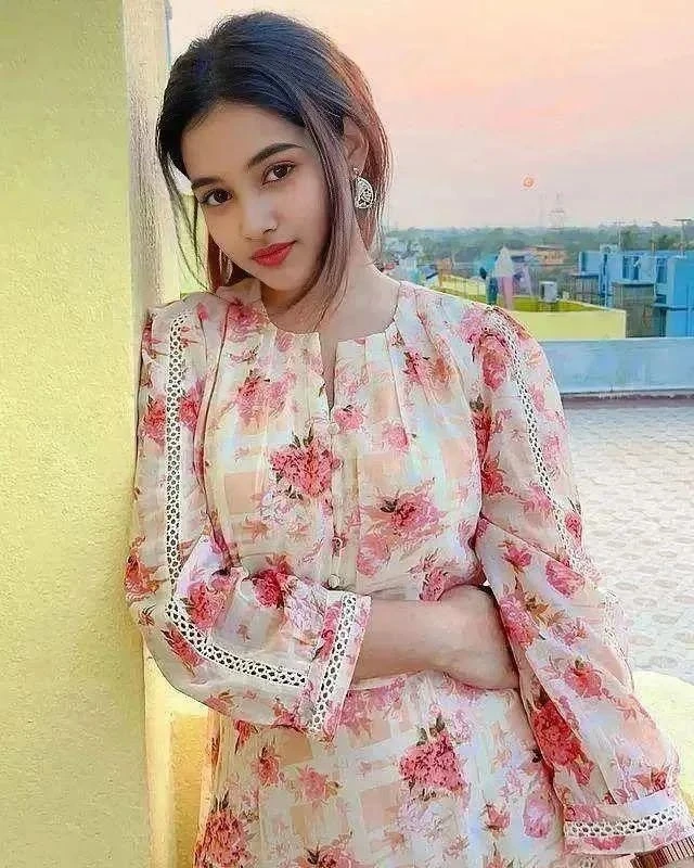 Sunita – escort in Thane, Escort, Thane