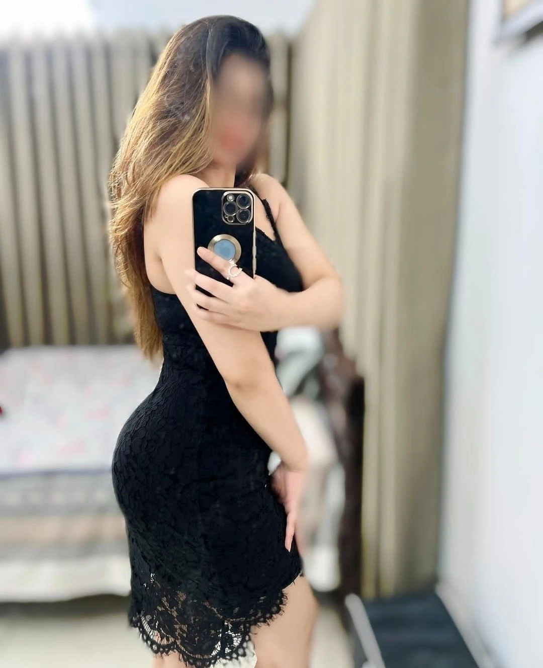 Janvi for webcam & Real Meet – Indian escort in Hyderabad — 4 / 5