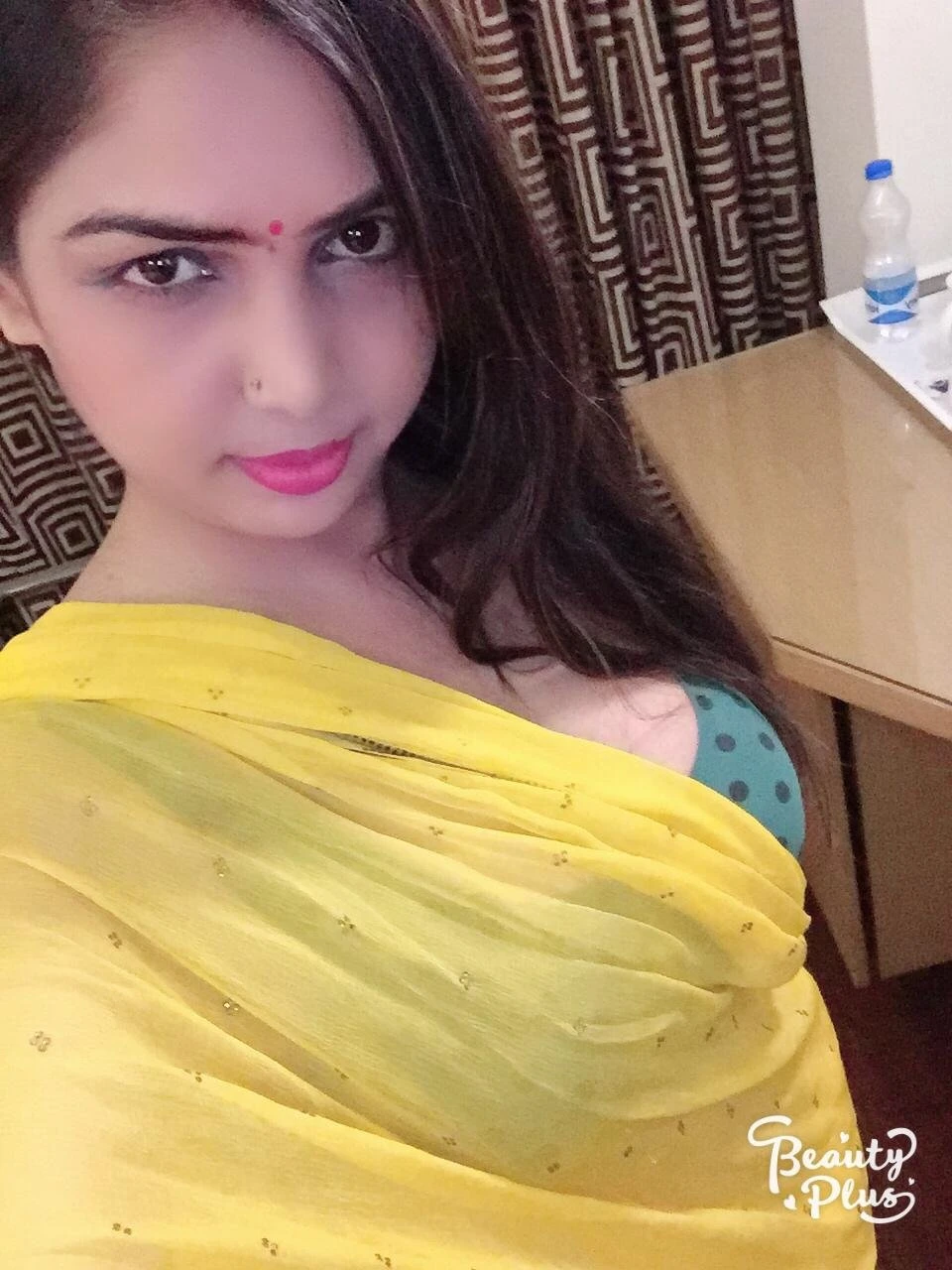 Keerthi – Indian escort in Hyderabad — 1 / 5