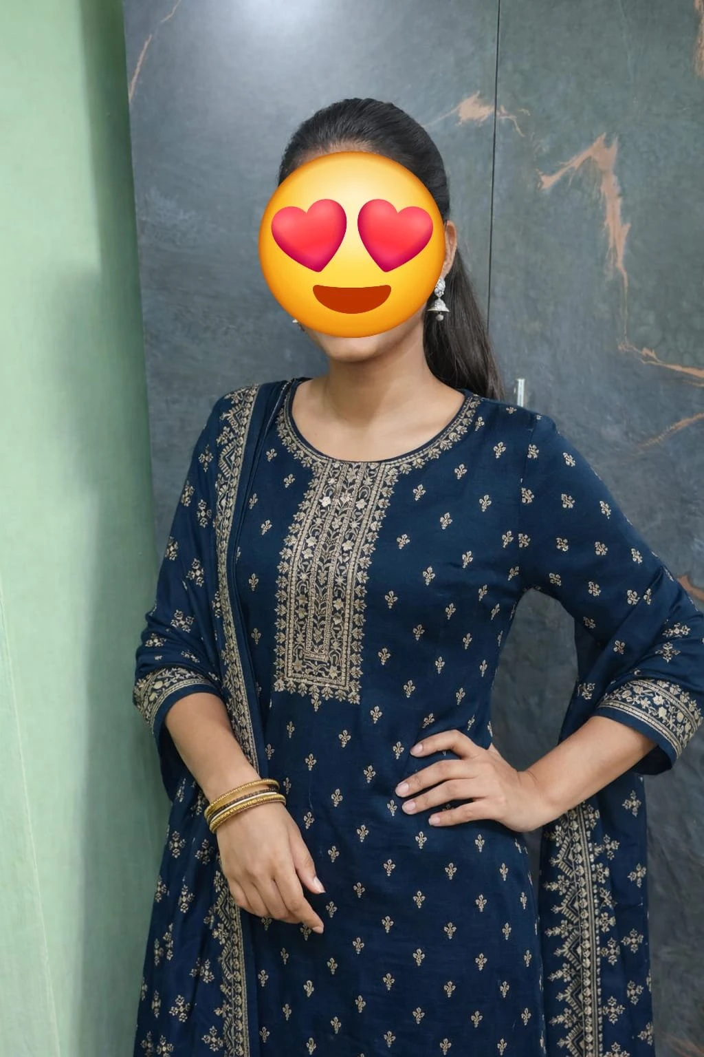 Chandhini tamil girl cam session and RM – Indian escort in Chennai — 4 / 8
