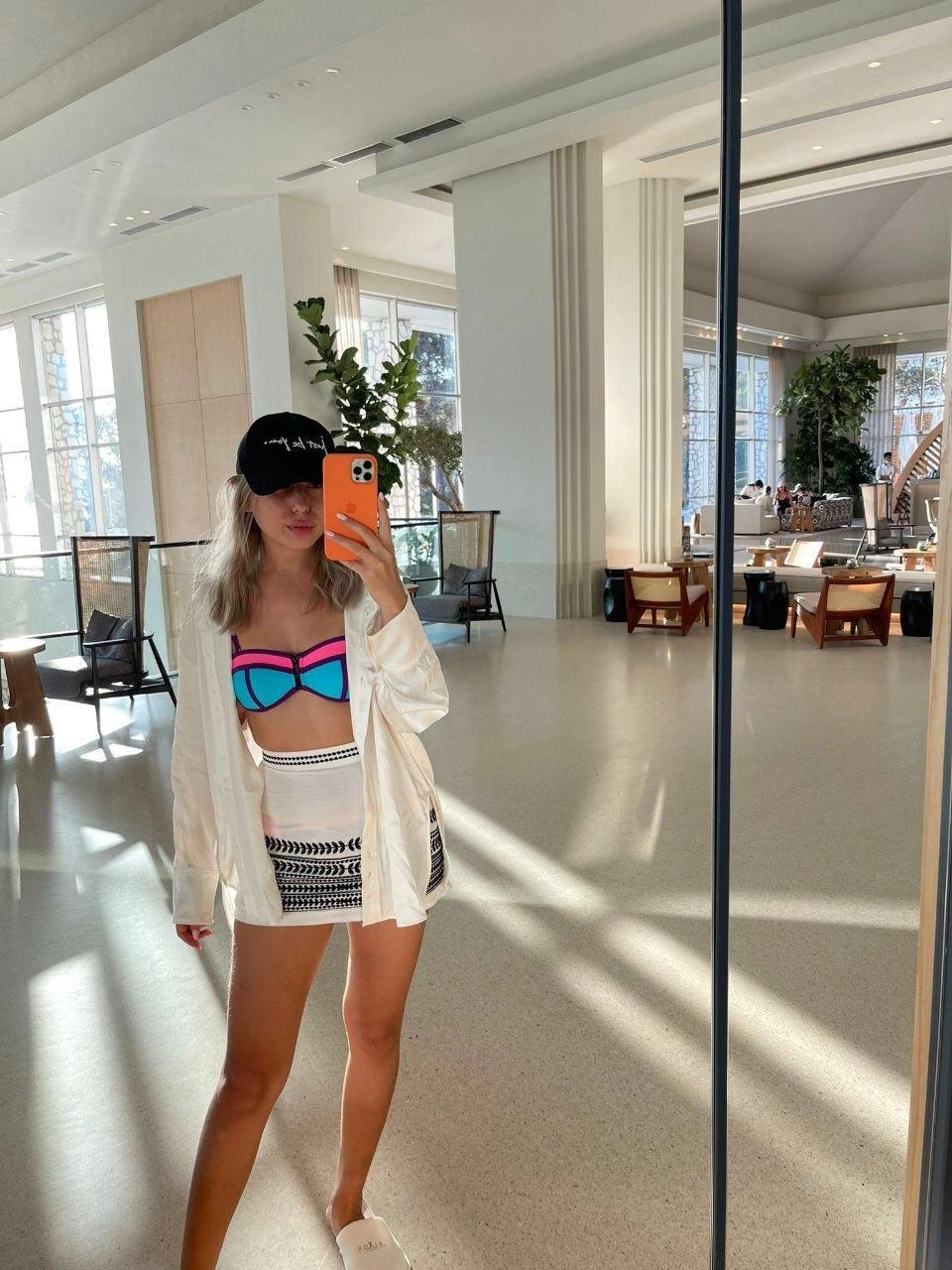 Luiza – Russian escort in Beirut — 9 / 11