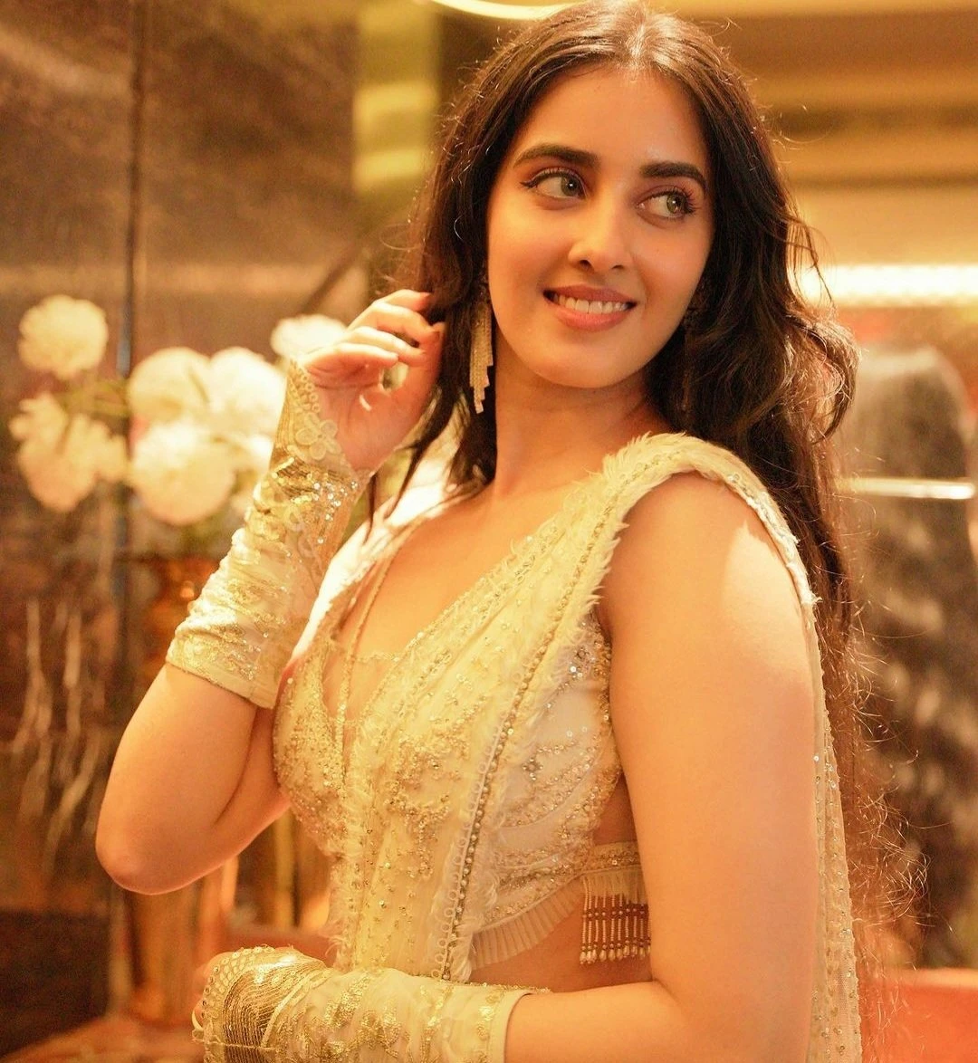 Pradnya – Indian escort in New Delhi — 3 / 5