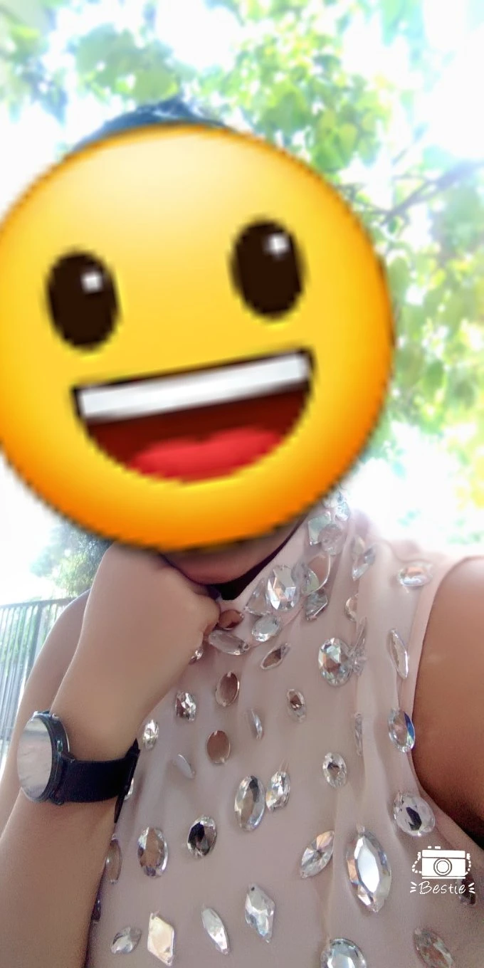 Nisha – Sri Lankan escort in Colombo — 3 / 9