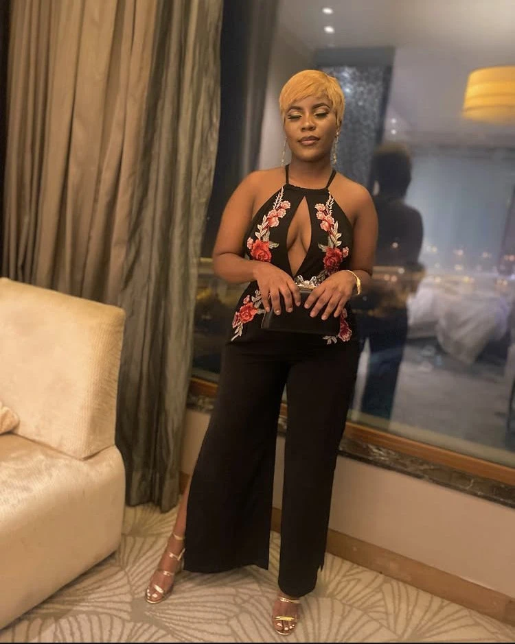 Clara – Tanzanian escort in Dar es Salaam — 2 / 10