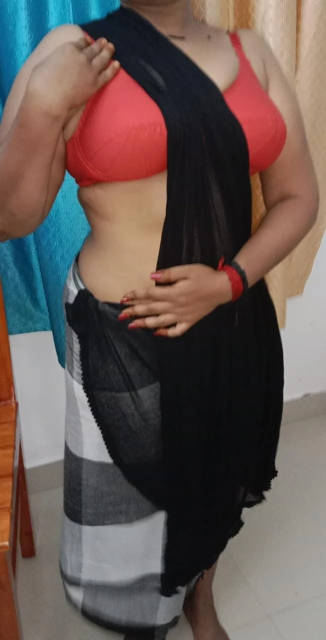 Remya V – Indian escort in Kochi — 5 / 6