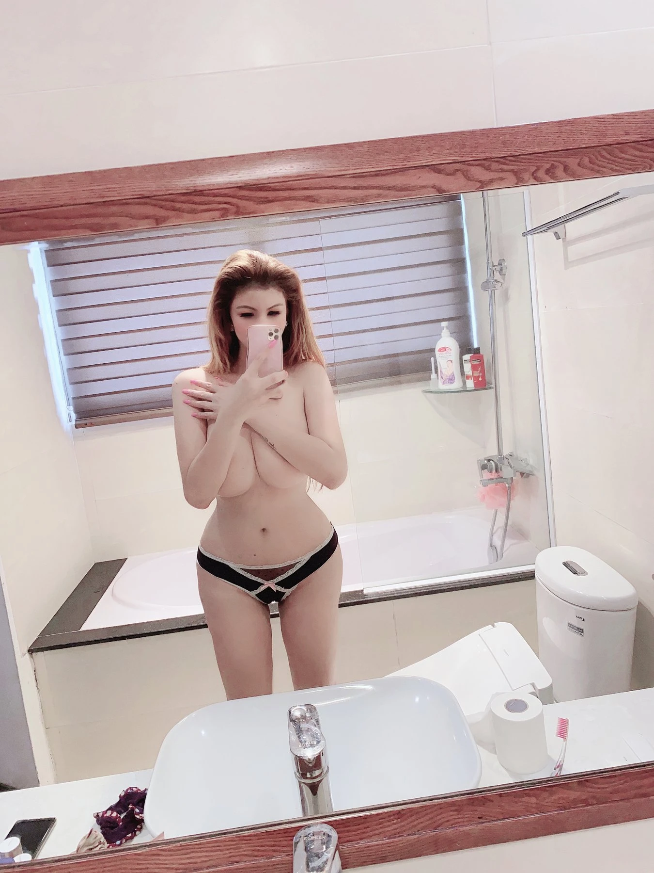 JUST ARRIVED Cute sweet BRAZILIAN LADY – Brazilian escort in Hanoi — 30 / 31