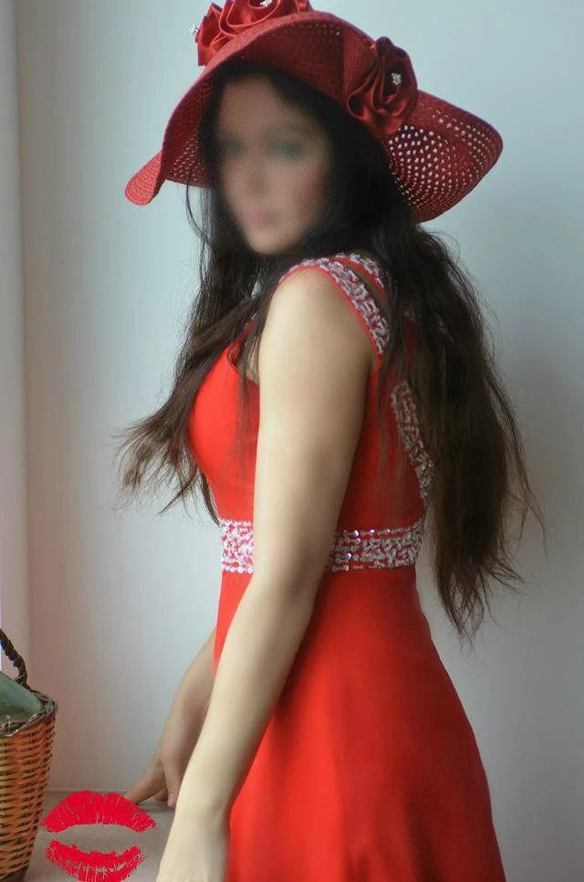 Samira – Ukrainian escort in Marrakech — 5 / 7