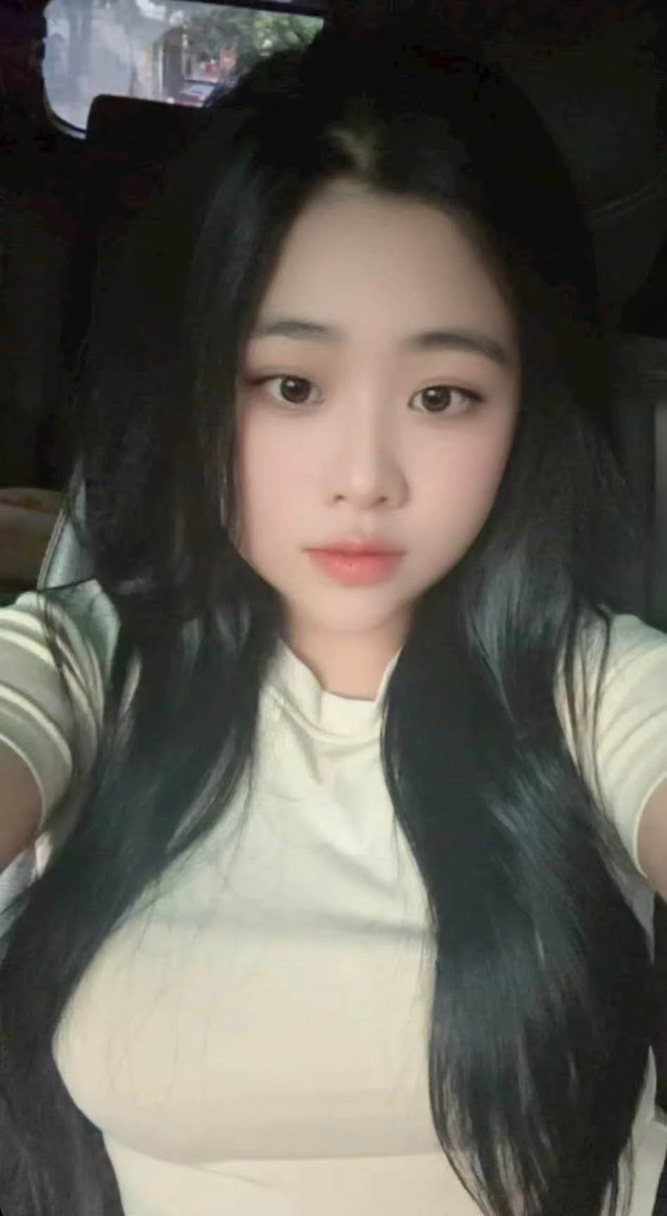 Yiuyiu – Vietnamese escort in Hanoi, Escort, Hanoi